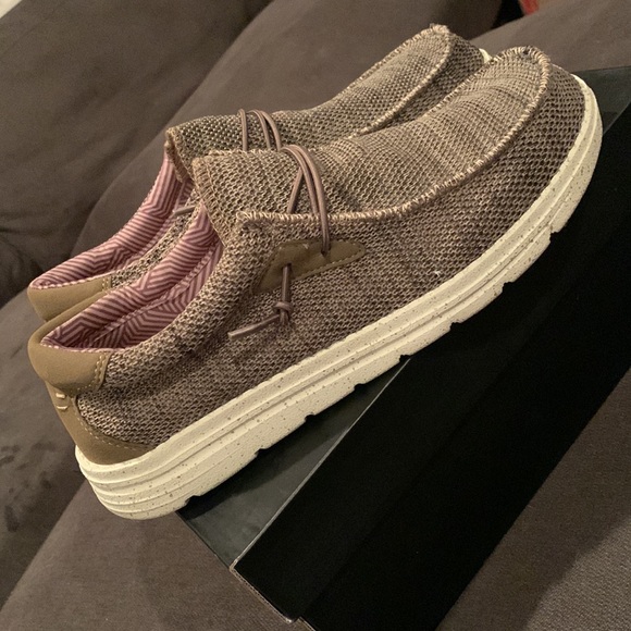 Loafer - Picture 2 of 6